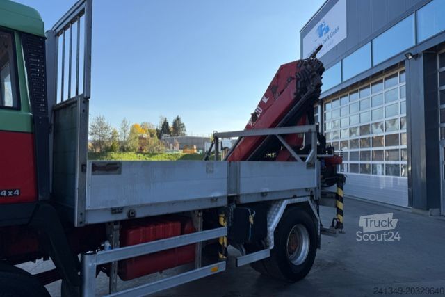 Grue montée sur camion STEYR 19S360 4x4 HMF2230-7