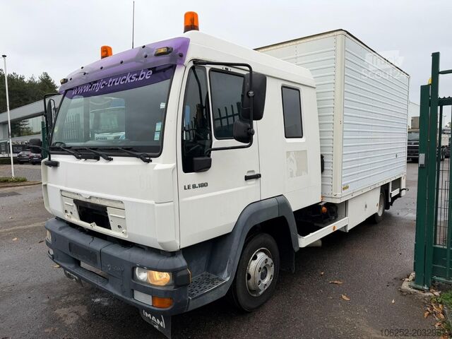 Benne fermée MAN LE 8.180 CLOSED BOX / KOFFER - DOKA - MANUAL GE...