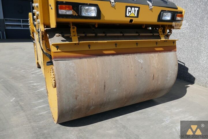 Tandem silindir Caterpillar CB10