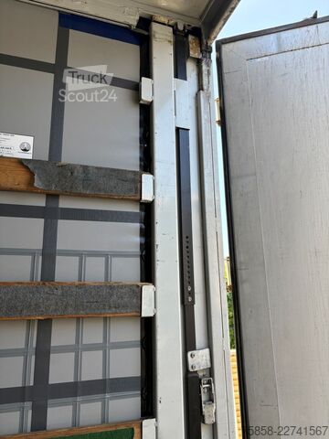 Caroserie interschimbabilă cu platformă și prelată Wecon Jumbo XXL Innen 3090 mm Hubdach Verzinkt