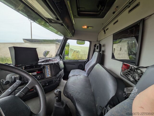 Camión para ganado Volvo BM Fm7