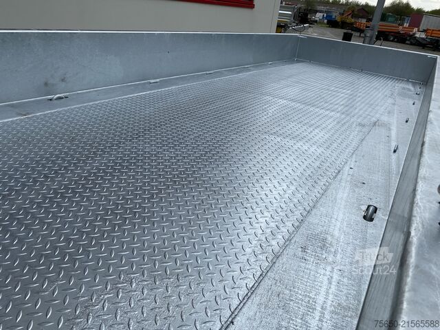 Naczepa niskopodwoziowa Möslein TT 11-E6x2 hydr. Rampen  Tieflader für Fräsen breiten hydraulischen Rampen, Neu