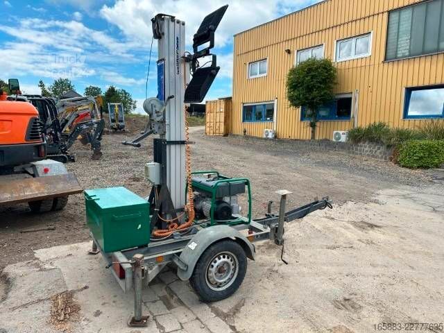  WACKER Neuson LED Lichtmast / 2.000 EUR