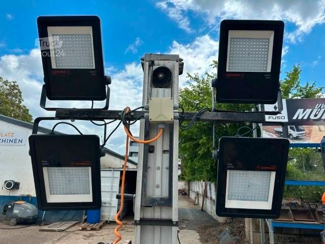  WACKER Neuson LED Lichtmast / 2.000 EUR