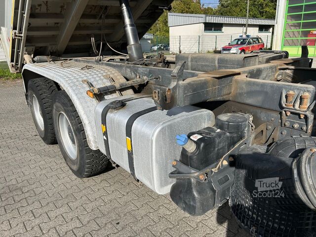 Tresidig tippbil MERCEDES-BENZ Actors 2651 / 6x4 / Meiller Bordmatik Retarder