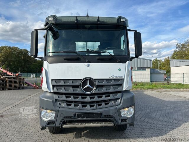 Sklápěcí vůz MERCEDES-BENZ Arocs 1840 BB 4x2 / Hiab 1100 RS79 + Greifer