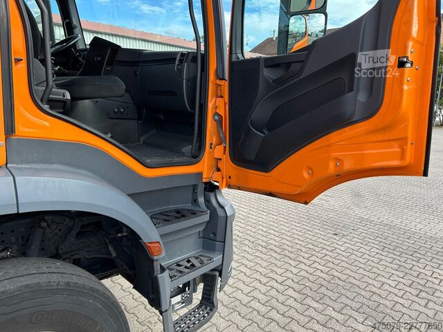 Sonstige MERCEDES-BENZ Arocs 1824 / 4x2 BB / Atlas 88.3 + Funk