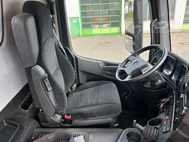 Sonstige MERCEDES-BENZ Arocs 1824 / 4x2 BB / Atlas 88.3 + Funk