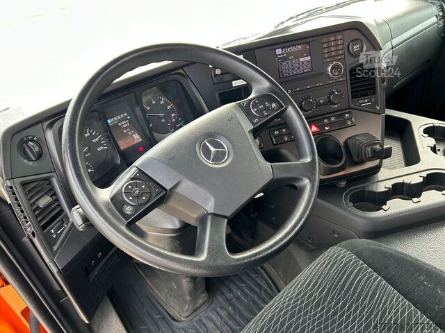 Sonstige MERCEDES-BENZ Arocs 1824 / 4x2 BB / Atlas 88.3 + Funk