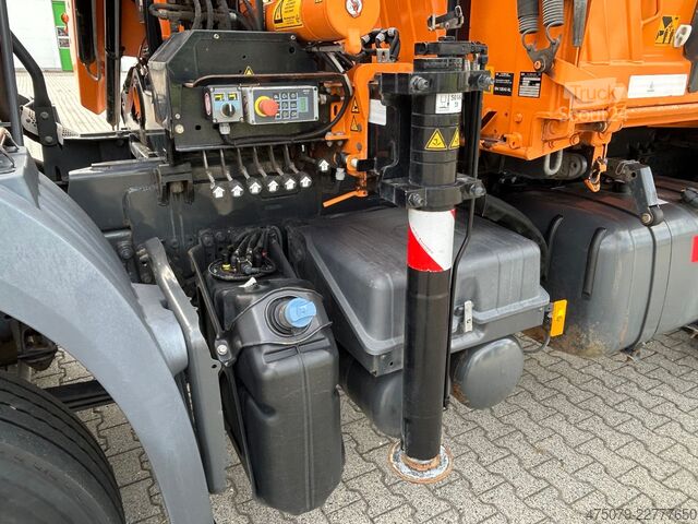 Sonstige MERCEDES-BENZ Arocs 1824 / 4x2 BB / Atlas 88.3 + Funk