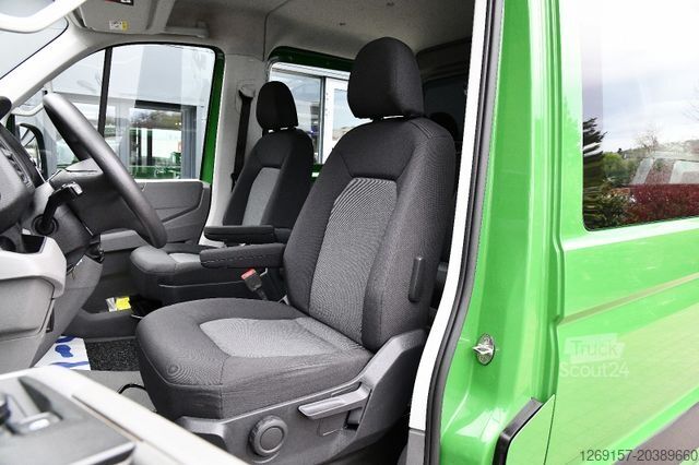 Dobozos furgon VOLKSWAGEN Crafter Kasten L2H1 Mixto 5-Sitzer Klima Navi