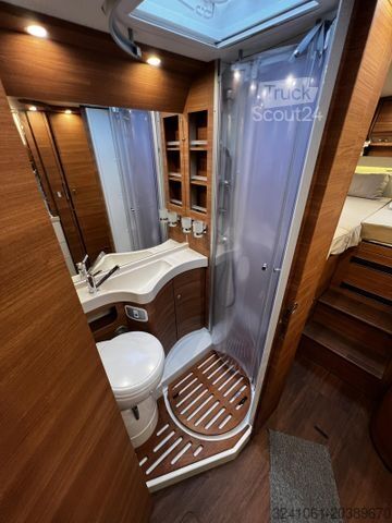 Camper integrado CARTHAGO chic c-line I 4.8 Export|Rüfa|Wechselrichter|Sat