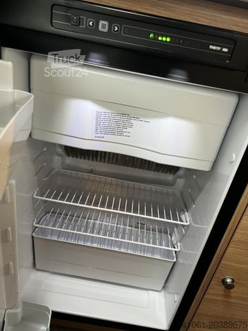 Polointegrovaný obytný vůz SUNLIGHT V 66 Markise|Sat|TV|Rüfa|Garantie|1.Hand|