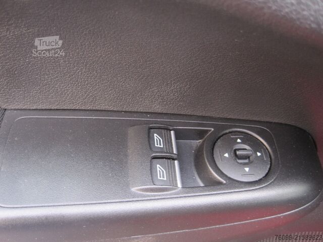 Furgone Ford Courier Limited Navi Kamera 2xSchiebetür
