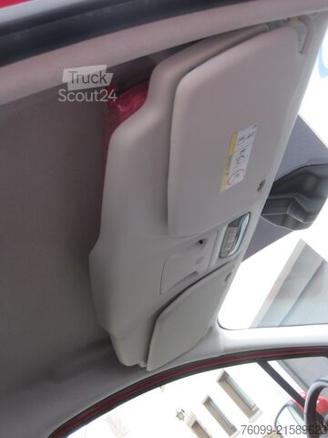 Panel van Ford Courier Limited Navi Kamera 2xSchiebetür