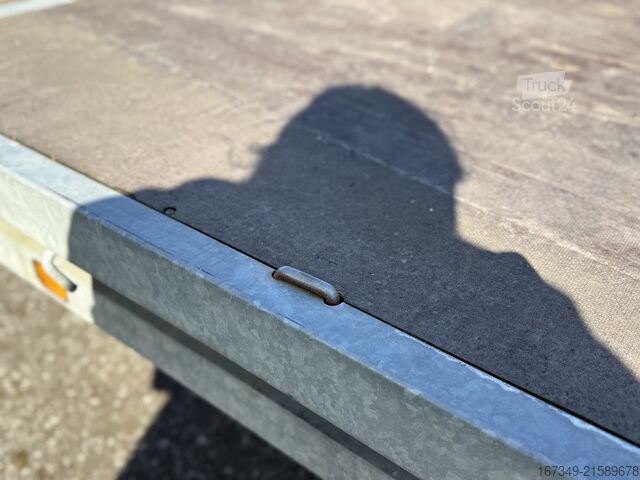 Plattform Anhänger Hulco Medax Tridem 502 x 227 cm Ladefläche