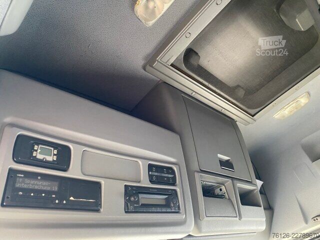 Камион-фургон Mercedes-Benz MB 1327L BigSpace/Sitz-Liege/LBW/Möbelkoffer