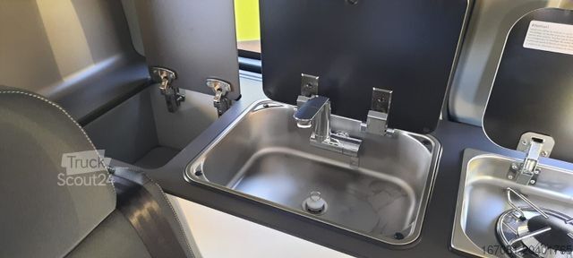 Camper van DREAMER City Camp Ford Messe-Leipzig-Halle 5A-Stand33