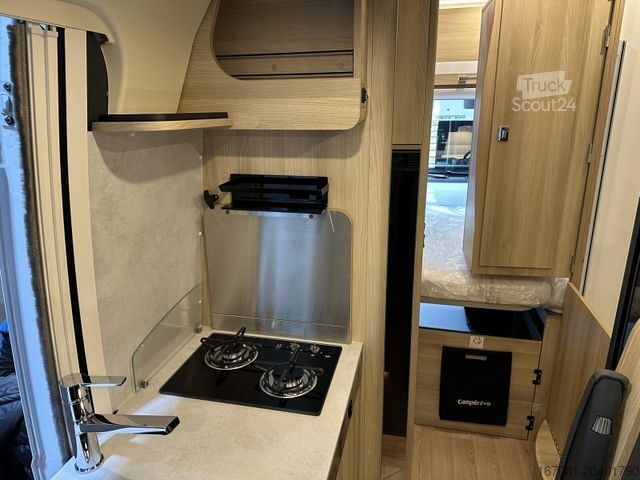 Camper van DREAMER Select Campervan XL Limited Messe-Leipzig-Halle