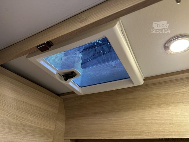 Camper van DREAMER Select Campervan XL Limited Messe-Leipzig-Halle