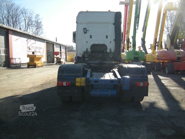 Standard tractor unit MERCEDES-BENZ AROCS 1843