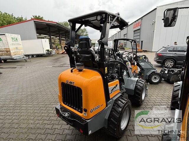 Chargeuse de cour Giant G1500
