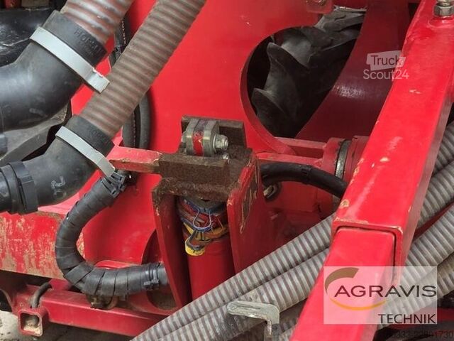 آلة بذارة Horsch PRONTO 9 DC