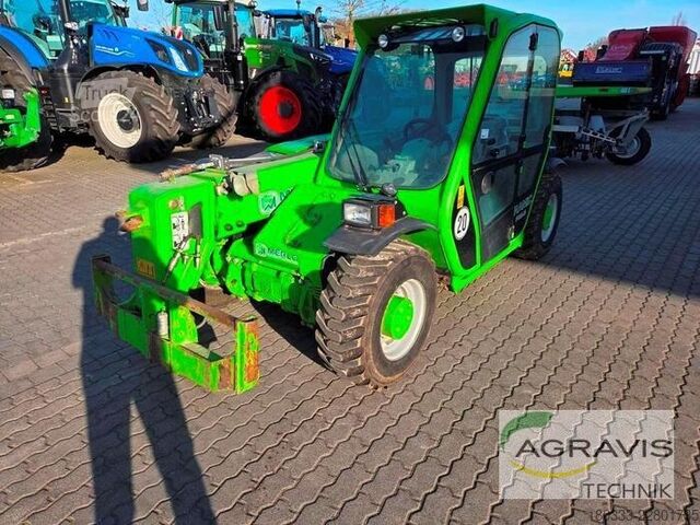 رافعة تلسكوبية MERLO P 25.6