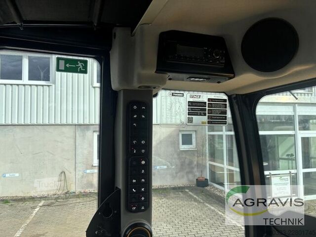 محمل ساحة JCB TM 320 AGRI