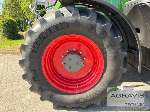 جرار Fendt 724 VARIO GEN-6