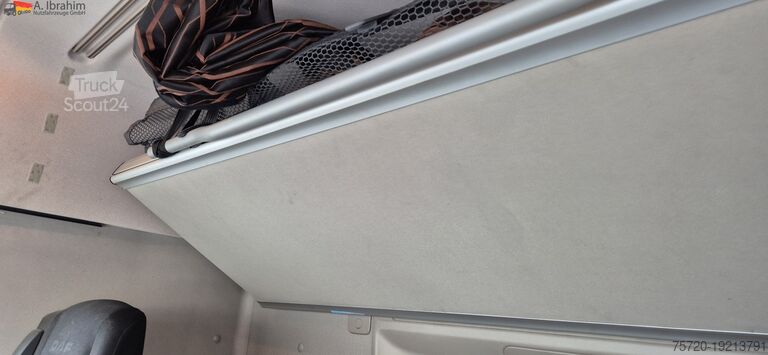 Tentinė platforma sunkvežimis Daf XF 450 FAR Edscha Liftachse auch als Komplettzug !!