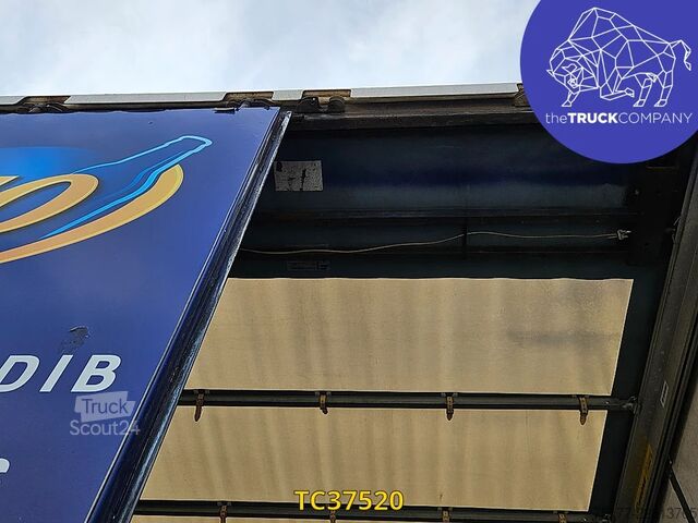 Плъзгащи се брезенти Krone 