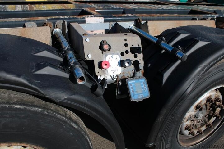Semirremolque con caja intercambiable D-TEC FLEXITRAILER - VCC-01 MULTI - Nr.: 693
