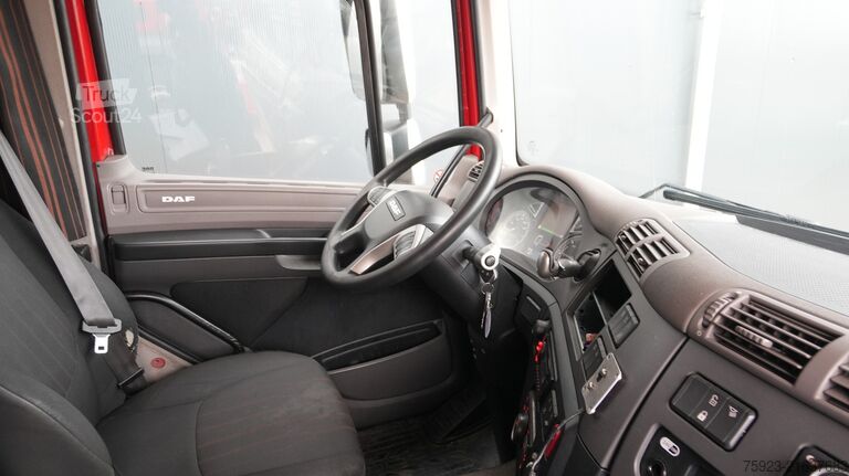 Standard-SZM DAF CF 410 SSC tractor unit