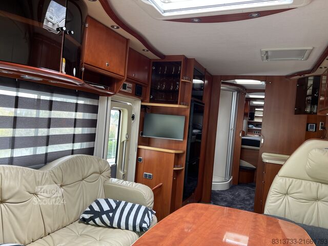 Integrirani avtodom Concorde Liner 890 l