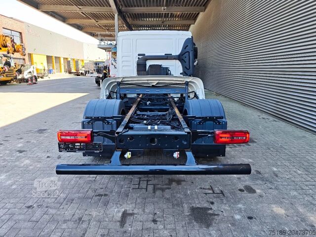 Chassis med førerhus MAN TGL 8.220 4x2