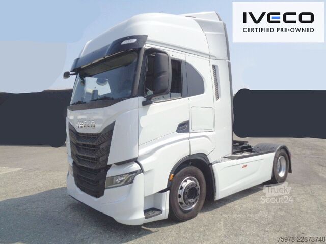 стандартен влекач Iveco SWAY 530