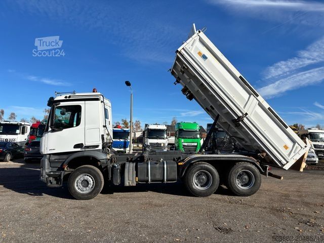 Tipper truck MERCEDES-BENZ Arocs 2651 TurboRetarderKuppl.*Bordmatik*Meiller