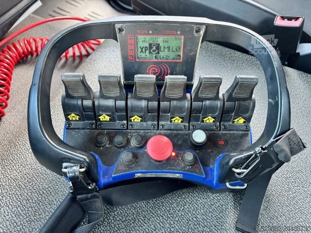 Platforminis sunkvežimis RENAULT D250 DTI8 Fassi F90B.1.22 E*FUNK*AHK*NEUWERTIG