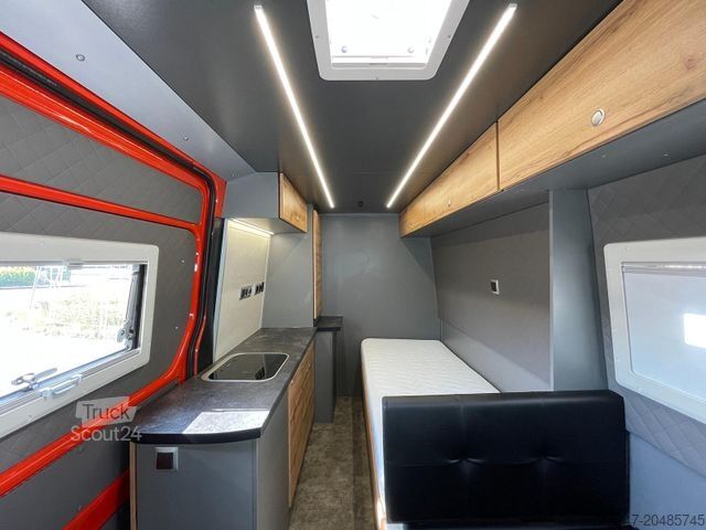 Dodávka s vysokou střechou MAN TGE 3.180 L3H3 Individual S BF3+ BEGLEITFAHRZEUG