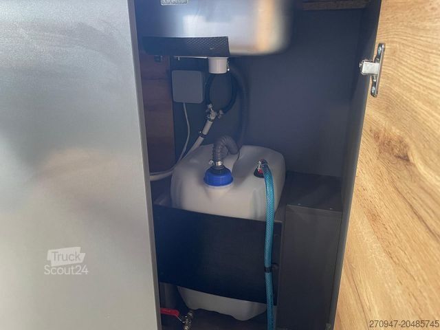 Dodávka s vysokou střechou MAN TGE 3.180 L3H3 Individual S BF3+ BEGLEITFAHRZEUG