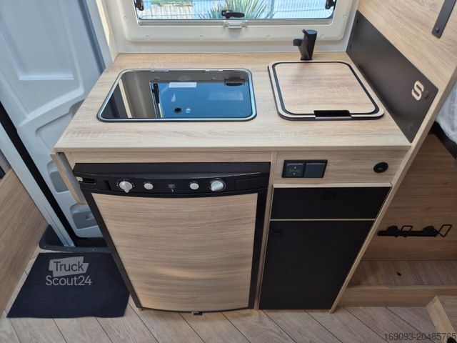 Half-integraal camper CHAUSSON S614 Sport Line *Automatik*Arctic*4 Schlafplätze