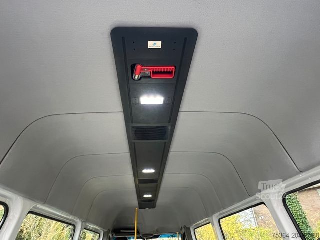 Minibus MERCEDES-BENZ Sprinter 313Cdi Maxi 9Sitze Automatik Lift Klima