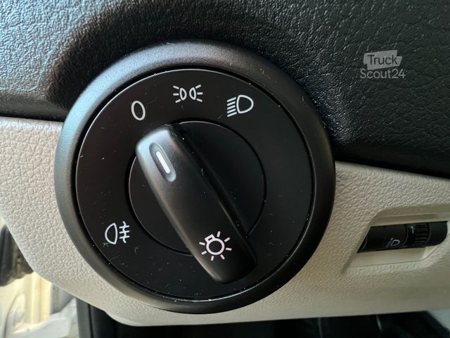 Minibus VOLKSWAGEN i 2.0 TSi/CNG L2H2 9Sitze Klima Schiebetür