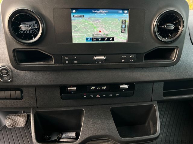 Minibus MERCEDES-BENZ Sprinter 315 Cdi Tourer 9Sitz Behindertengerecht