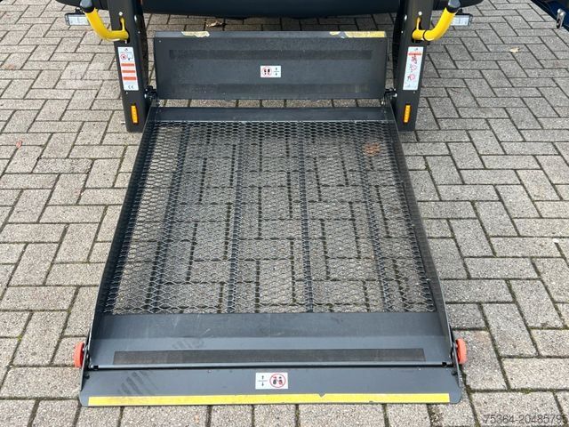 Minibus MERCEDES-BENZ Sprinter 315 Cdi Tourer 9Sitz Behindertengerecht