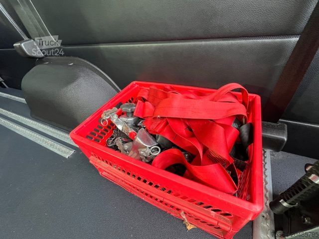 Minibus MERCEDES-BENZ Sprinter 315 Cdi Tourer 9Sitz Behindertengerecht