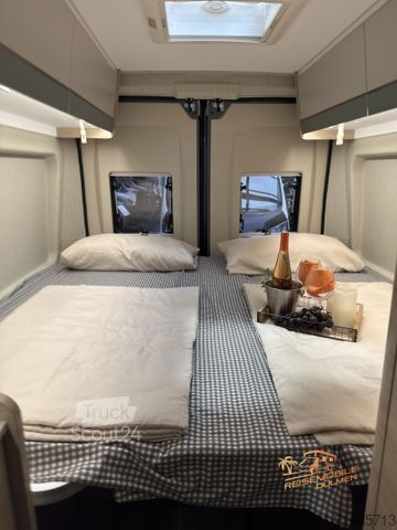 Lakóautó FORSTER Livin Up Pro FV 636 EBL VIBE Edition Markise RFK