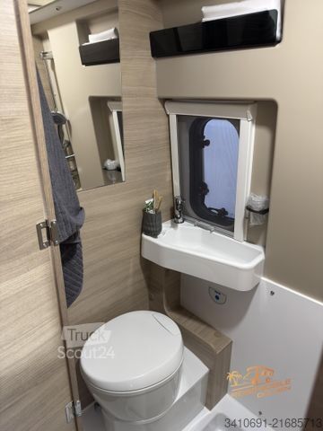 Lakóautó FORSTER Livin Up Pro FV 636 EBL VIBE Edition Markise RFK