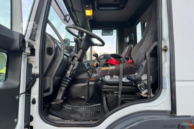 Macara montată pe camion IVECO Cursor 270 4x4 Palfinger PK14002-4 2018